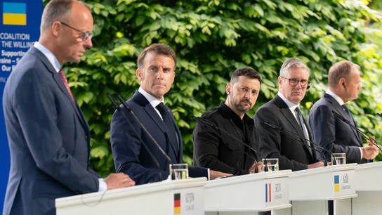 Volodímir Zelenski se reúne con Emmanuel Macron, Keir Starmer, Friedrich Merz y Donald Tusk en Kyiv. Volodímir Zelenski se reúne con Emmanuel Macron, Keir Starmer, Friedrich Merz y Donald Tusk en Kyiv.