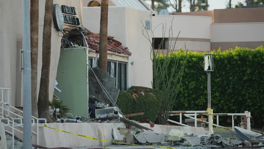 Al menos un muerto y cuatro heridos en un ataque terrorista a una clínica de reproducción asistida en Palm Springs (EEUU) Al menos un muerto y cuatro heridos en un ataque terrorista a una clínica de reproducción asistida en Palm Springs (EEUU)