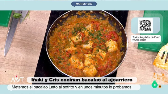 Aprende a cocinar un bacalao al ajoarriero de la mano de Carlos Maldonado Arrieritos somos y bacalao comeremos. Hoy, en el plató de Más Vale Tarde, el chef Carlos Maldonado nos enseña cómo preparar un tradicional bacalao al ajoarriero.