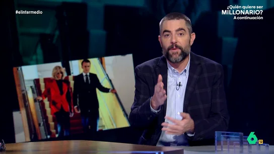 Dani Mateo, sobre el manotazo de la mujer de Macron: "Los ingleses dicen 'rómpete una pierna' y los franceses te rompen la boca" Dani Mateo vuelve a hablar del mediático manotazo de Brigitte Macron a su marido, un tema que, asegura, "los medios franceses no se lo sacan de la boca, como Macron la mano de su mujer".