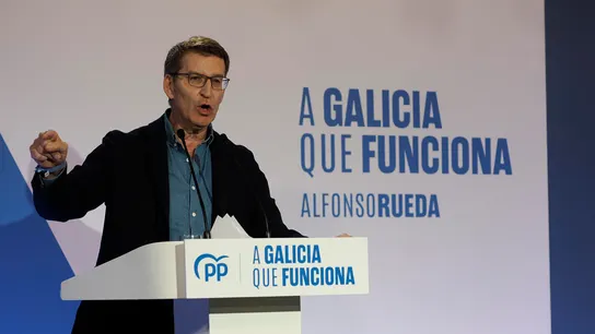 Feijóo en un mitin del PP en Galicia Feijóo en un mitin del PP en Galicia