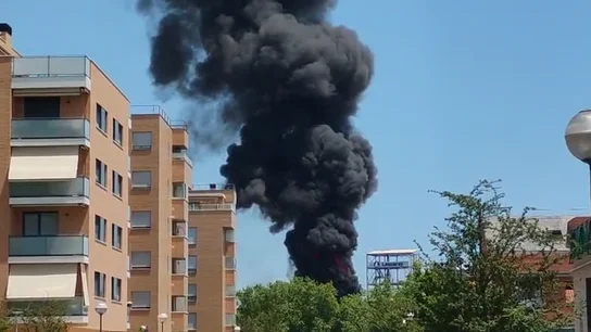 Incendio en la fábrica LEA de Vitoria. Incendio en la fábrica LEA de Vitoria.
